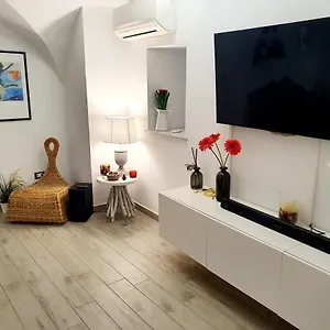 Apartament Vhome Exclusive Living, Katania